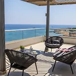 Emerald Bay Sea-front Penthouse