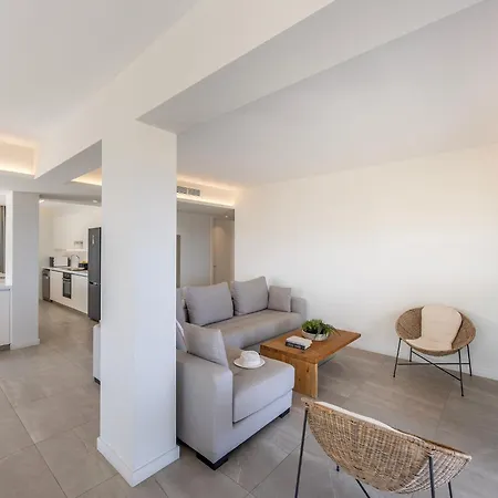 Emerald Bay Sea-front Penthouse Protaras