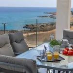 Apartment Emerald Bay Sea-front Penthouse